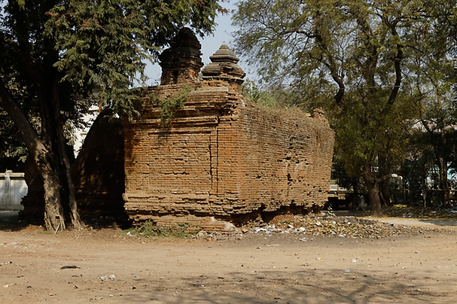 Mandalay-Bouddha Mahamuni-001